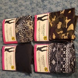WOMENS BOBBIE BROOKS LEGGINGS SIZE 2XL, 4 PAIR